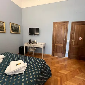 https://bbeatrice.it-tuscanyhotel.com