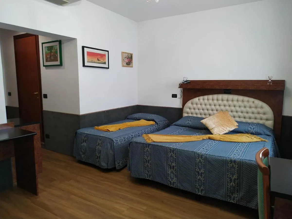 **  Atlantide Hotel Venedig Italien