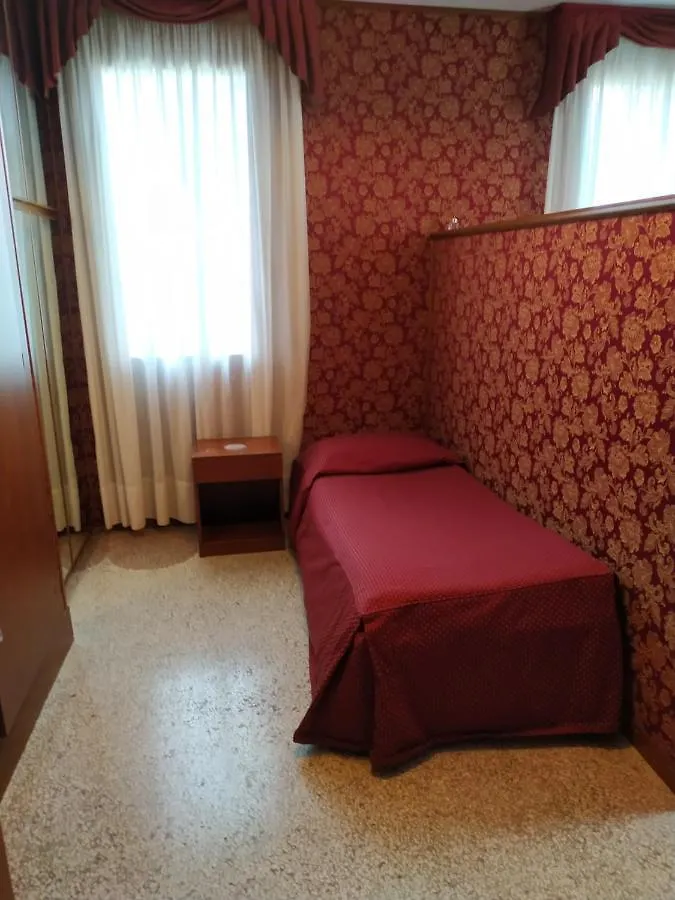Atlantide Hotel Venedig Italien